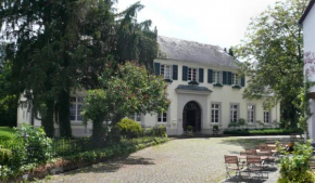 KAROLINGERHOF - Mosel